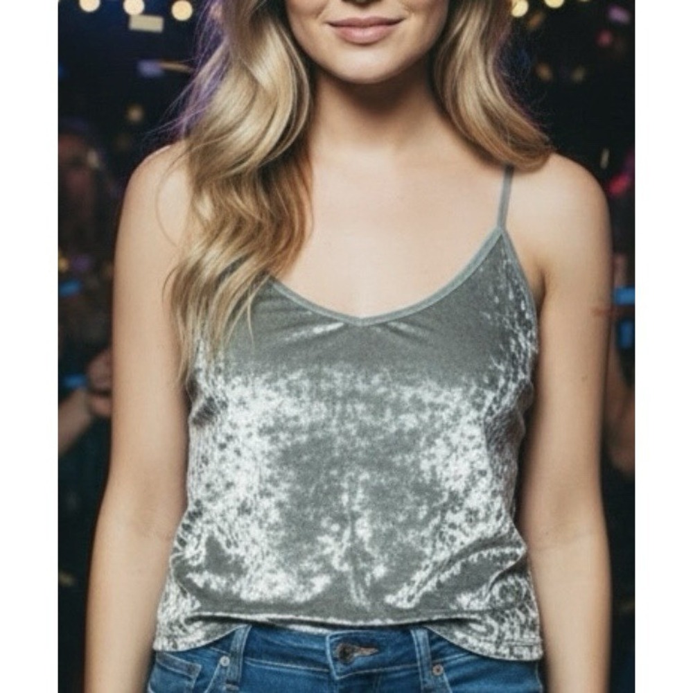 Victoria's Secret Crushed Velvet Crop Cami Baby Blue Size M 170/96A Soft Stretch